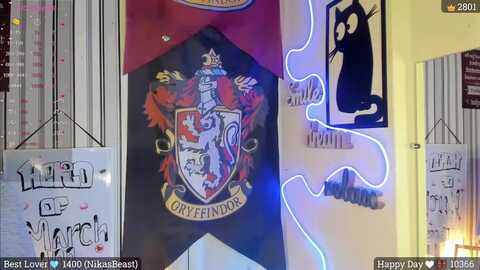 lil_nika @ myfreecams on 20240304