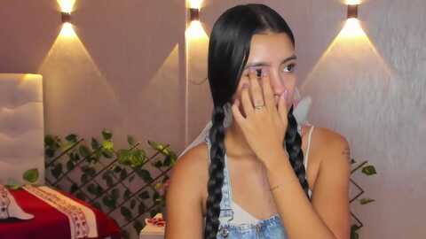 miagomez1 @ myfreecams on 20240304