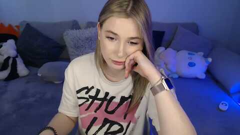 sabrinaviolet @ myfreecams on 20240304