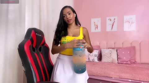 helen9g38 @ myfreecams on 20240305