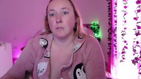 kissica @ myfreecams on 20240305