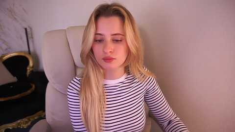 petitelexy @ myfreecams on 20240305