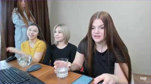 stefaninell @ myfreecams on 20240305
