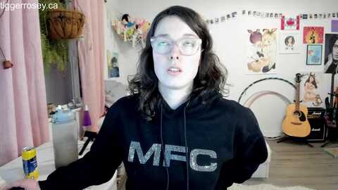 tiggerrosey @ myfreecams on 20240305