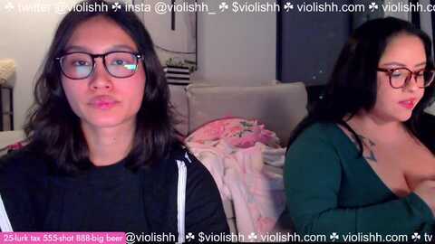 violishh @ myfreecams on 20240305