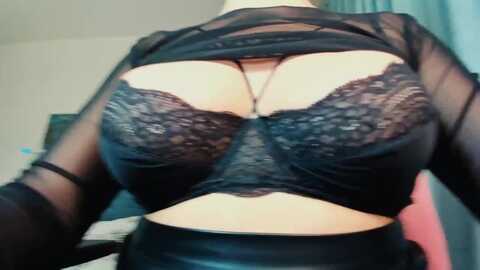 alysanightsky @ myfreecams on 20240306