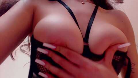 destinyfox1 @ myfreecams on 20240306