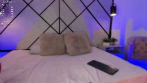 maramartinez @ myfreecams on 20240306