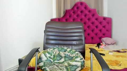 nina_dee @ myfreecams on 20240306