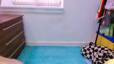 pixie_snow @ myfreecams on 20240306