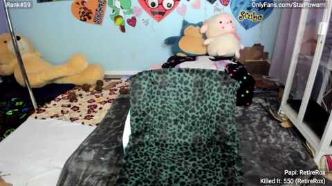 starpowerrr @ myfreecams on 20240306
