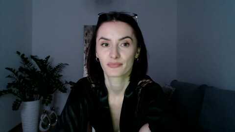 the_realpearl @ myfreecams on 20240306