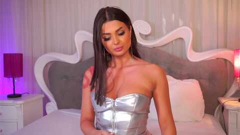 kyliejennes @ myfreecams on 20240307