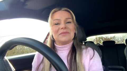 little_l @ myfreecams on 20240307