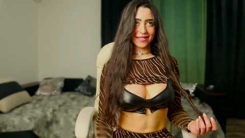 malika33 @ myfreecams on 20240307