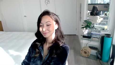 minnie_b00 @ myfreecams on 20240307
