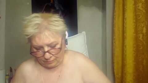 sexylynette4u @ myfreecams on 20240307