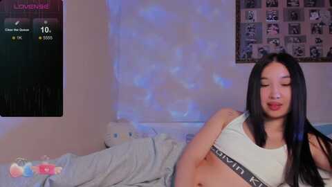 feralberry66 @ myfreecams on 20240308