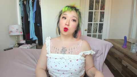 luxgray @ myfreecams on 20240308