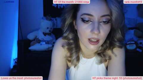 dinaslibrary @ myfreecams on 20240309