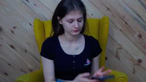 lesliekat @ myfreecams on 20240309