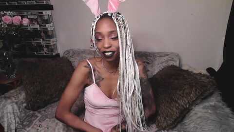 mochahoneyxox @ myfreecams on 20240309