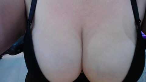 allibigtits69
