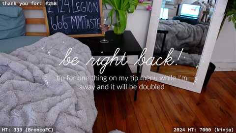 hi_ella @ myfreecams on 20240310