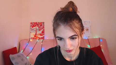 kristinamfc @ myfreecams on 20240310