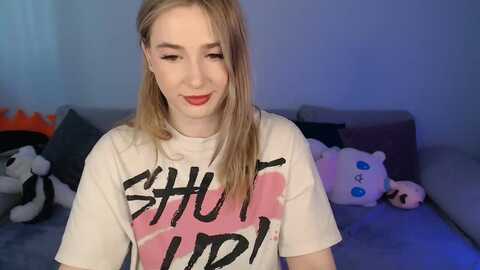 sabrinaviolet @ myfreecams on 20240310