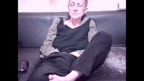 sexygeny @ myfreecams on 20240310