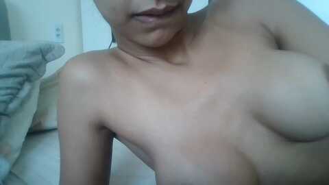 sweetscarllet @ myfreecams on 20240310