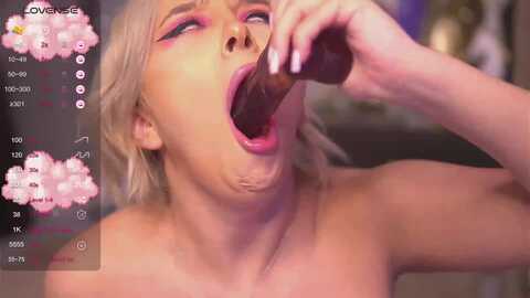 victoriamorro @ myfreecams on 20240310