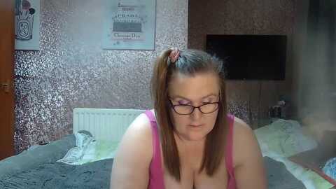 yummymummy39 @ myfreecams on 20240310