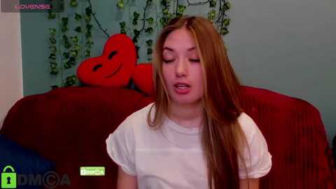 klorisse @ myfreecams on 20240311