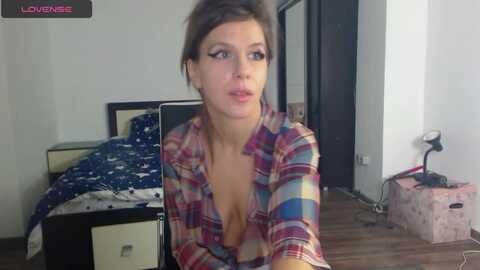 miyahale @ myfreecams on 20240311