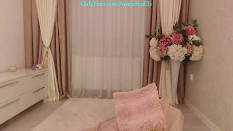 awesomeely @ myfreecams on 20240312