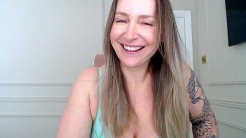 boob_jiggler @ myfreecams on 20240312