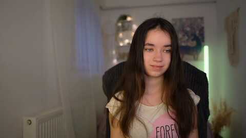 gia_paige18 @ myfreecams on 20240312