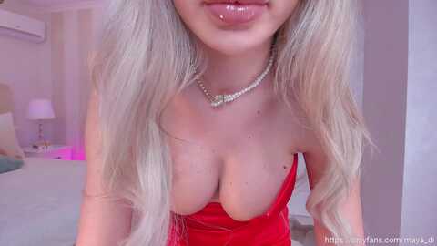 maya_di @ myfreecams on 20240312