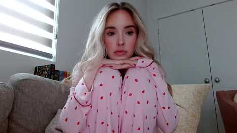 vegansoda @ myfreecams on 20240312