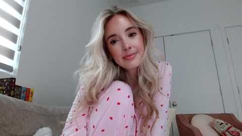 vegansoda @ myfreecams on 20240312