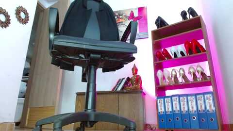 candy_lea @ myfreecams on 20240313