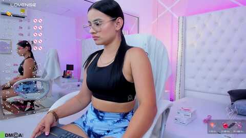 liz_ponds @ myfreecams on 20240313