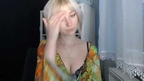 luciaamazing @ myfreecams on 20240313