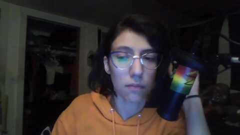 maedelray @ myfreecams on 20240313
