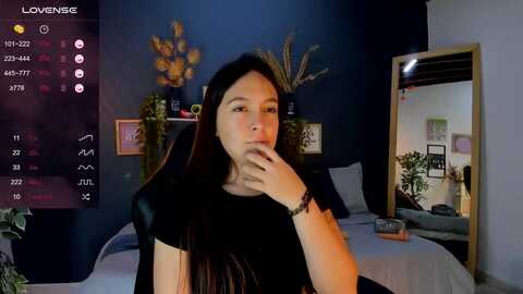 romina_turner @ myfreecams on 20240313