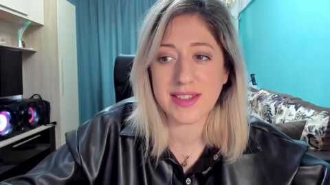 sweetdelia_ @ myfreecams on 20240313