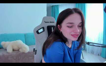 allice_lyn @ myfreecams on 20240314