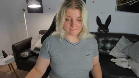 bombshell @ myfreecams on 20240314